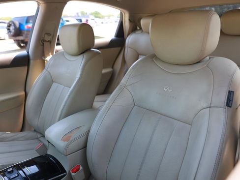 Used 2012 INFINITI FX35 2WD w/ Premium Pkg image 6