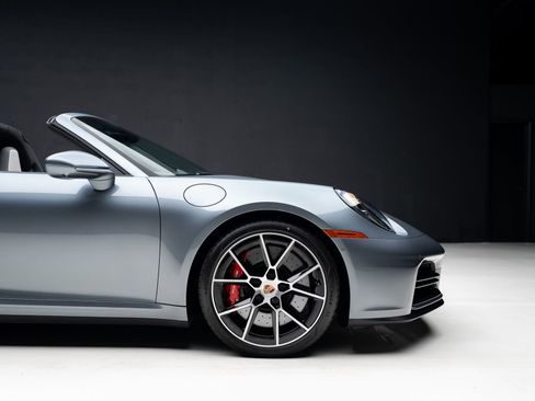 Used 2026 Porsche 911 Targa 4S image 42