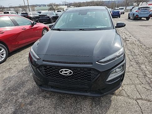 Used 2021 Hyundai Kona SE image 2