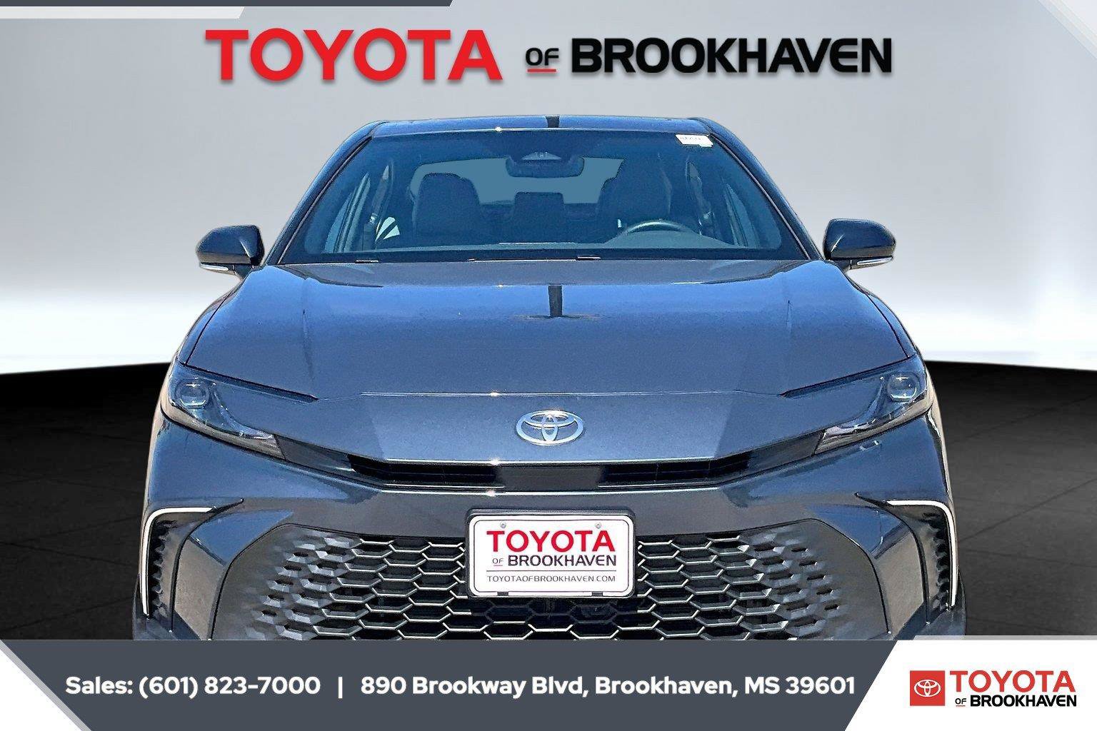 Used 2026 Toyota Camry SE w/ Convenience Package FWD image 3