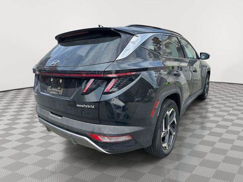 Used 2024 Hyundai Tucson Limited AWD/4WD image 3