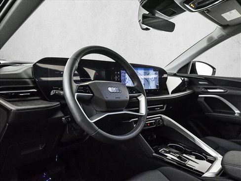 Certified 2025 Audi Q5 Premium Plus w/ Premium Plus image 10