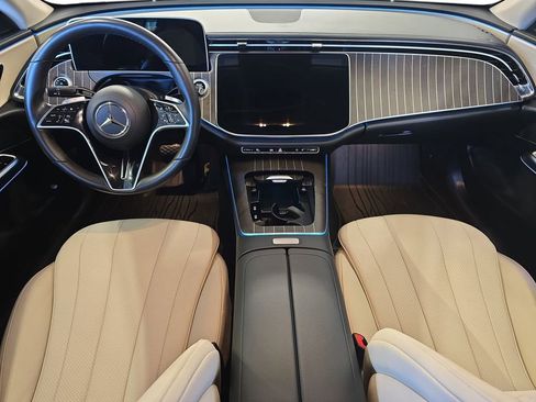 Certified 2025 Mercedes-Benz E 350 Sedan w/ Driver Assistance Package image 10
