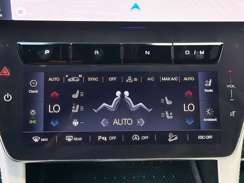 Used 2023 Maserati Grecale Modena AWD/4WD image 34