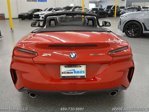 Used 2019 BMW Z4 sDrive30i w/ M Sport Package image 11