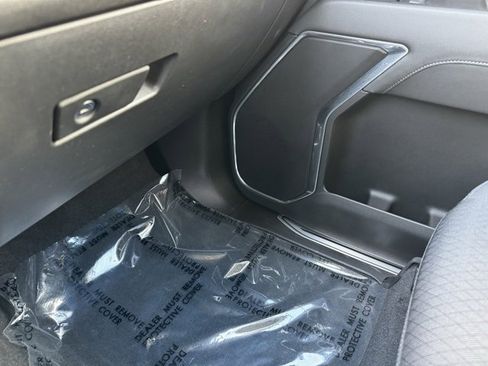 Certified 2022 Chevrolet Silverado 1500 LT w/ Protection Package image 21