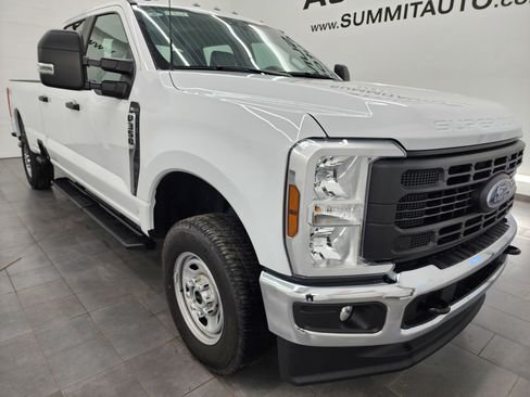 Used 2024 Ford F350 XL w/ FX4 Off-Road Package image 2
