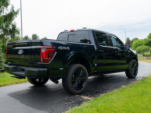 Used 2025 Ford F150 Platinum AWD/4WD image 3