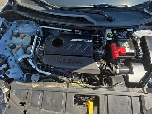 Used 2023 Nissan Rogue SV image 29