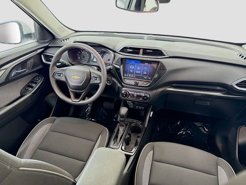 Used 2022 Chevrolet TrailBlazer LT w/ Convenience Package image 22