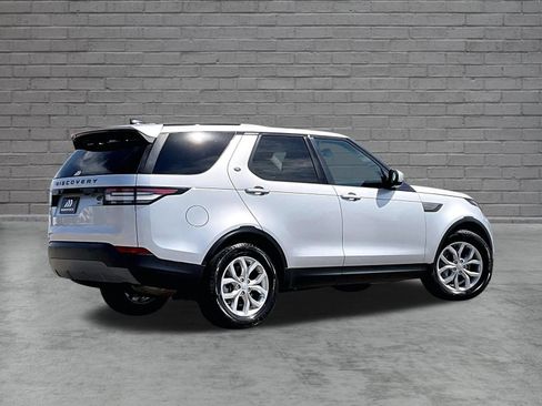 Used 2020 Land Rover Discovery SE AWD/4WD image 5