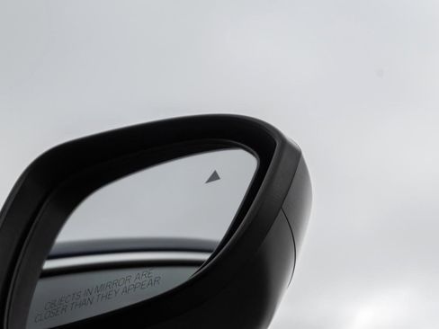 Used 2025 Nissan Kicks S w/ Charging Package image 3