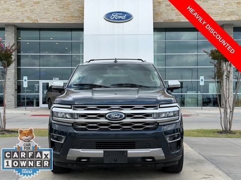 Used 2023 Ford Expedition Platinum AWD/4WD image 2