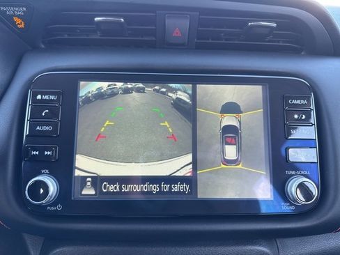 Used 2024 Nissan Kicks SR image 17