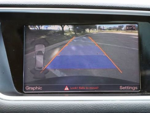 Used 2015 Audi Q5 2.0T Premium Plus w/ Technology Package image 39