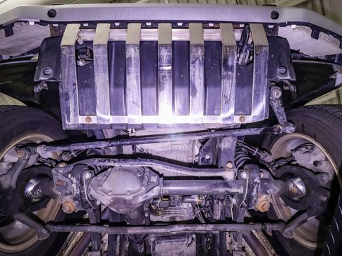 Used 2011 Mercedes-Benz G 55 AMG 4MATIC image 26