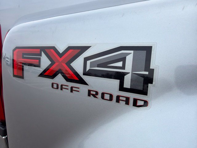 Used 2020 Ford F350 XL w/ STX Appearance Package AWD/4WD image 9
