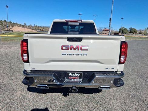 New 2026 GMC Sierra 1500 SLE w/ X31 Off-Road Package AWD/4WD image 5