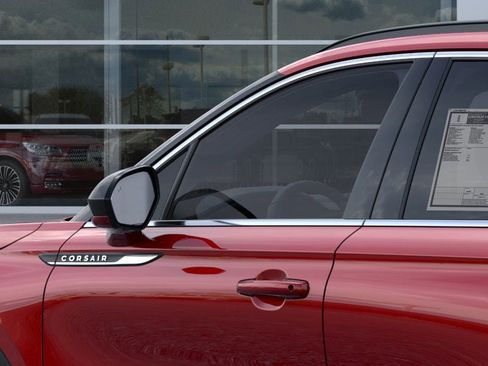 New 2026 Lincoln Corsair Premiere image 20