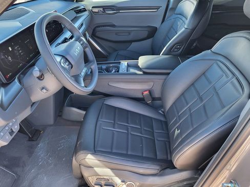 New 2026 Kia EV9 Land image 8