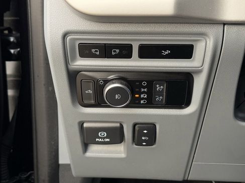 Used 2022 Ford F150 XLT w/ Equipment Group 302A High image 24