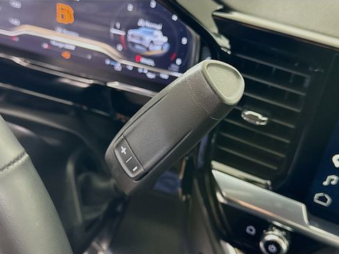 Used 2025 GMC Sierra 1500 Elevation image 20