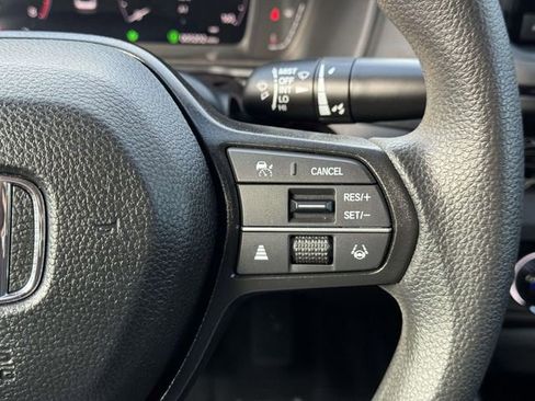 Certified 2025 Honda Accord LX image 19