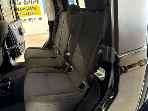 Used 2021 Jeep Gladiator Sport image 30