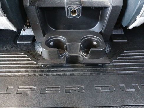 Used 2017 Ford F250 XL w/ Power Equipment Group AWD/4WD image 22