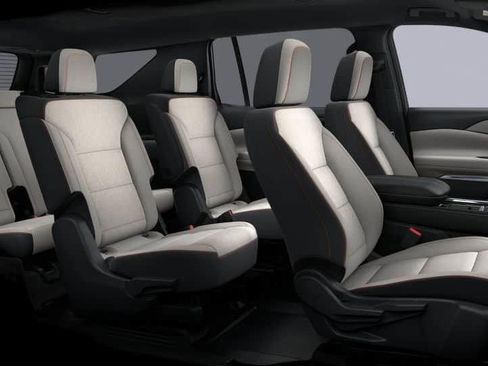 New 2026 Chevrolet Traverse LT w/ Midnight/Sport Edition image 32