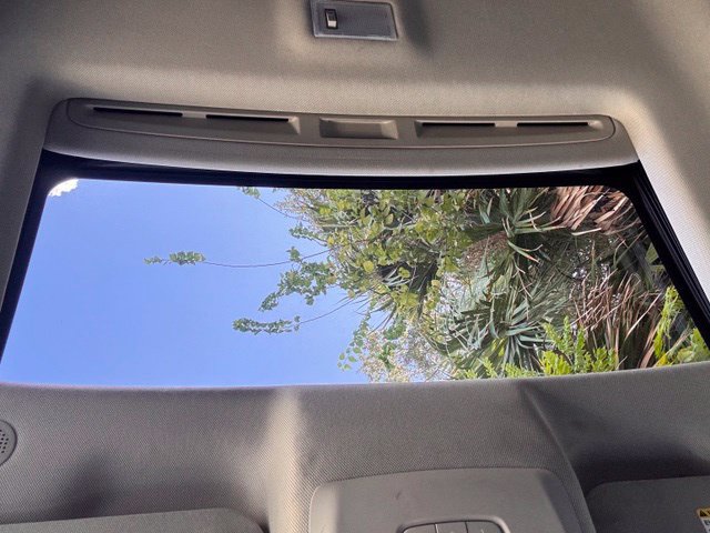 Used 2019 Buick Encore Essence FWD image 25