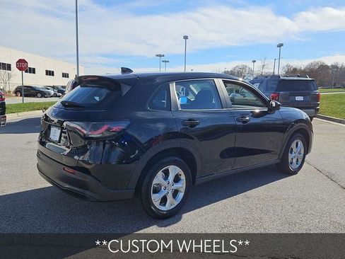 Certified 2025 Honda HR-V LX image 9