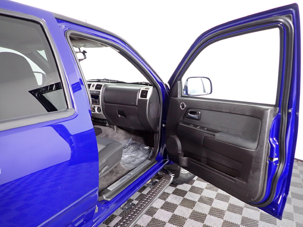 Used 2010 GMC Canyon SLE AWD/4WD image 30