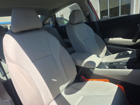 Used 2023 Honda Accord EX image 12