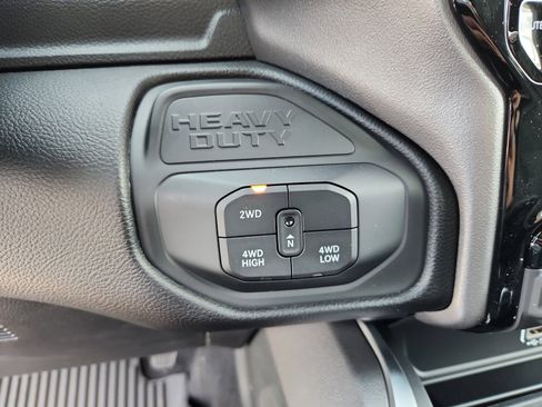 New 2025 RAM 2500 Big Horn image 33