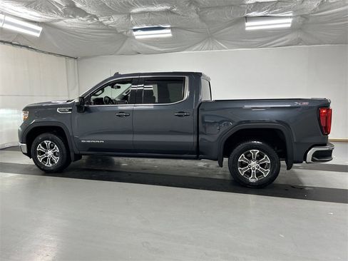 Used 2021 GMC Sierra 1500 SLE image 6