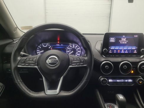Used 2021 Nissan Sentra SV FWD image 22