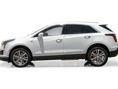 Used 2024 Cadillac XT5 Premium Luxury FWD image 11