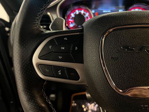 Used 2022 Dodge Challenger SRT Hellcat RWD image 13