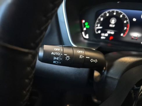 Certified 2023 Honda Pilot Elite image 22