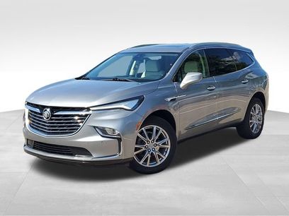 Used 2024 Buick Enclave Essence w/ Experience Buick Package