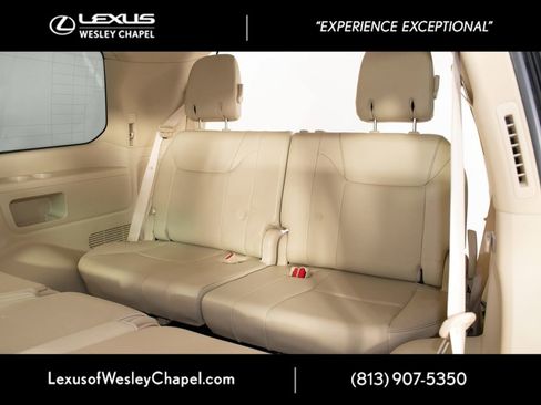 Used 2014 Lexus LX 570 4WD image 28
