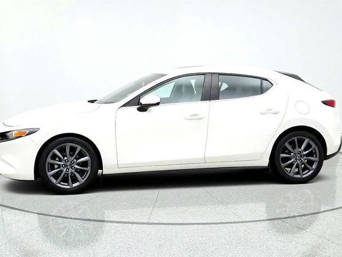 Used 2019 MAZDA MAZDA3 Hatchback FWD image 8