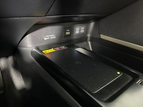 Certified 2025 Toyota Camry LE image 27