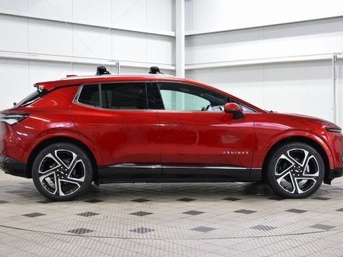 New 2026 Chevrolet Equinox EV LT w/ Convenience Package II FWD image 9