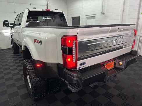 Used 2024 Ford F350 King Ranch image 7