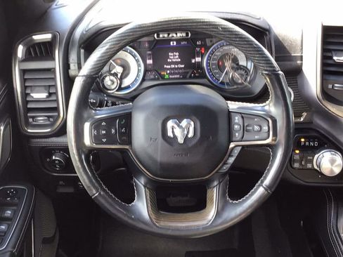 Used 2020 RAM 1500 Limited w/ Black Appearance Package image 17