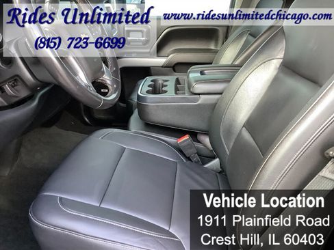 Used 2017 Chevrolet Silverado 2500 LT w/ Midnight Edition AWD/4WD image 17
