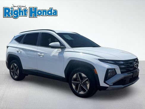 Used 2025 Hyundai Tucson SEL AWD/4WD image 9