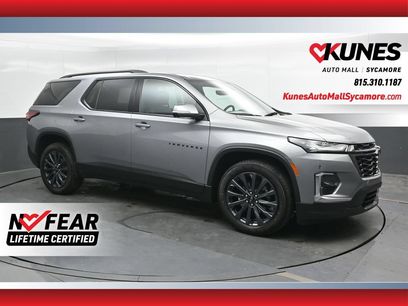 Used 2023 Chevrolet Traverse RS